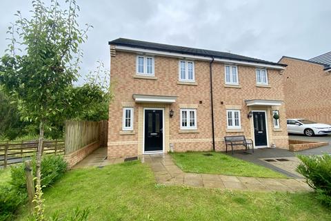 3 bedroom semi-detached house for sale, Longmeadows, Broadoaks, Bedlington, Northumberland, NE22 6BR