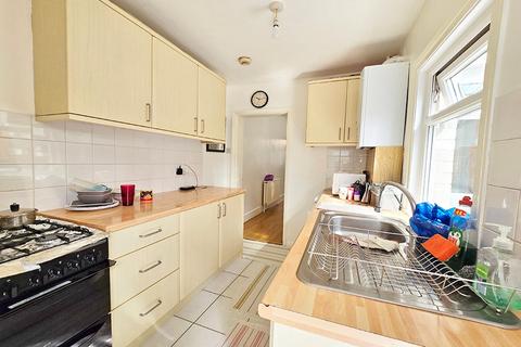 3 bedroom terraced house for sale, Filey Road, Reading RG1