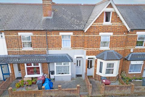 3 bedroom terraced house for sale, Filey Road, Reading RG1
