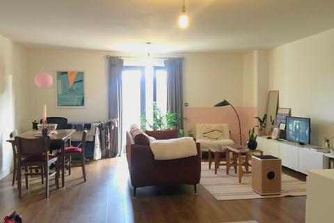2 bedroom flat to rent, Mill Hill, London NW7