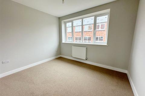 2 bedroom apartment to rent, 4A Alfred Street, Northamptonshire NN10