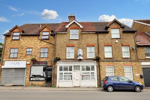 4 bedroom flat for sale, 12 High Street, Iver, Buckinghamshire, SL0 9NG