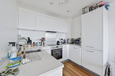 2 bedroom flat for sale, Copperfield Mews, E2, Bethnal Green, London, E2