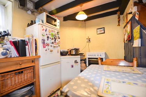 42 Pool Street, Bodmin, PL31 2HB