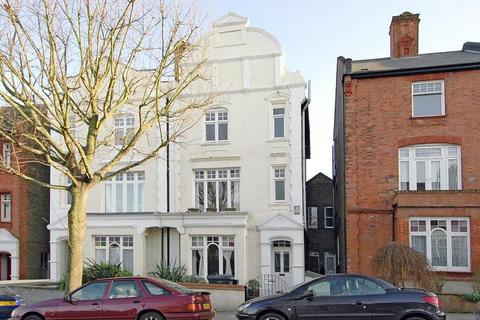 2 bedroom flat to rent, Muswell Road Muswell Hill N10