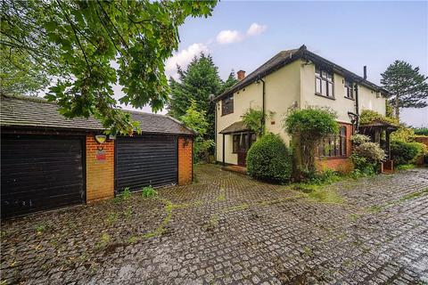 4 bedroom detached house for sale, Caldecote Lane, Bushey, Hertfordshire