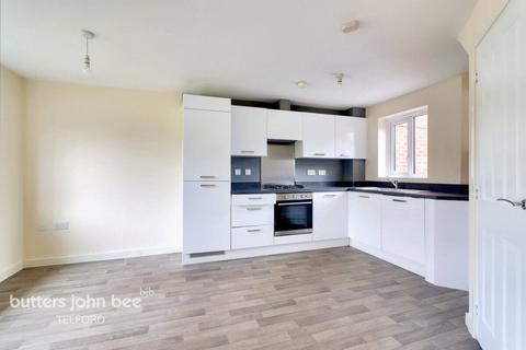 5 bedroom end of terrace house for sale, Bridle Walk, Telford