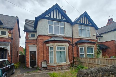 3 bedroom semi-detached house for sale, 31 Broadgate, Beeston, Nottingham, Nottinghamshire, NG9 2HD