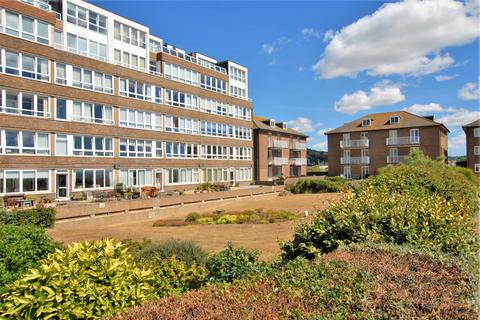 2 bedroom apartment for sale, South Road, Hythe, CT21