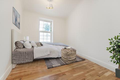 1 bedroom flat for sale, Finchley Road, London