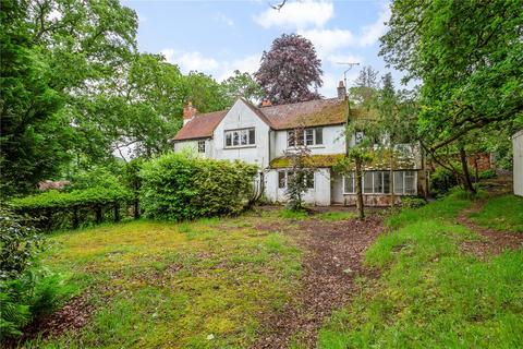 3 bedroom detached house for sale, Sandrock Hill Road, Wrecclesham, Farnham, Surrey, GU10