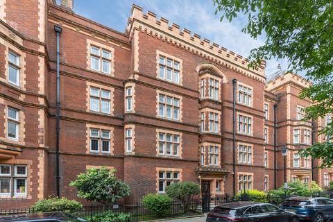 2 bedroom flat to rent, Kensington Court, Kensington