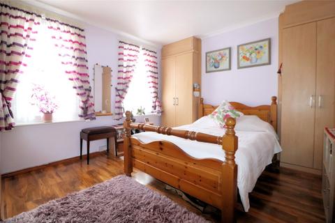 48 Thanet Road, Erith, DA8 3RB