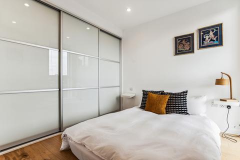 1 bedroom flat for sale, Henry Hudson Apartments, 41 Banning Street, London