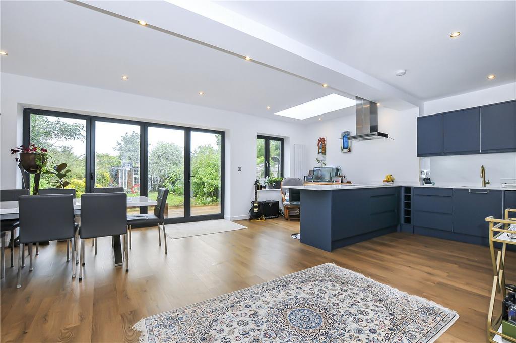 Kitchen/Family Room