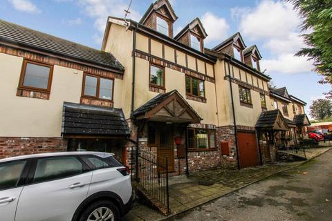 3 bedroom terraced house to rent, Lumb Brook Mews, Warrington, Cheshire