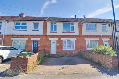 2 bedroom terraced house for sale, Sholing Road, Itchen