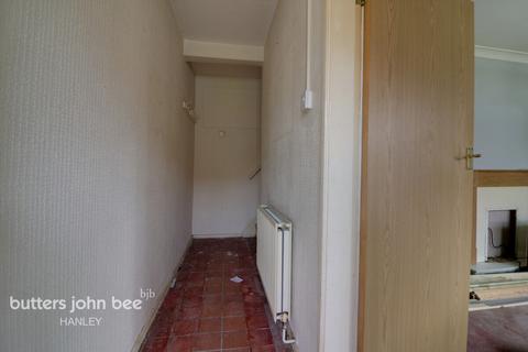 3 bedroom end of terrace house for sale, Smithyfield Road, Stoke-On-Trent ST6 8JU