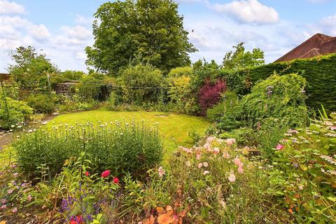 3 bedroom semi-detached house for sale, Hatfield, Norton, Worcester, Worcestershire, WR5