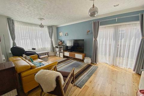 4 bedroom chalet for sale, Parkstone, Poole BH12