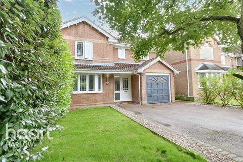 4 bedroom detached house to rent, Leigh Drive, Elsenham, CM22