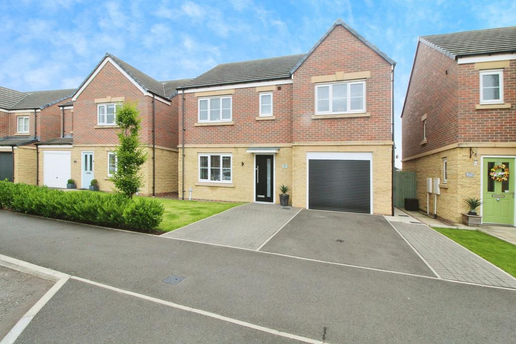 Wellesley Drive, Blyth, NE24 5 bed detached house for sale £280,000