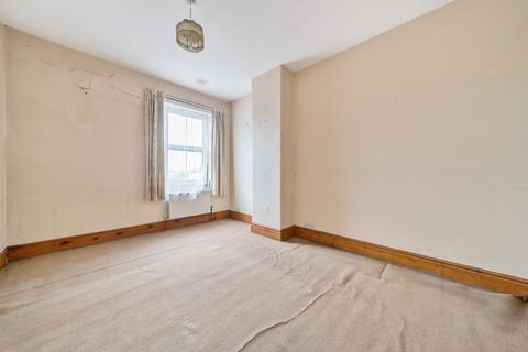 28 Hewson Road, Lincoln, LN1 1RX