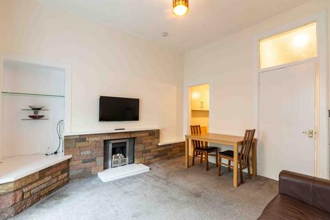 1 bedroom flat to rent, 2993L – Caledonian Place, Edinburgh, EH11 2AP