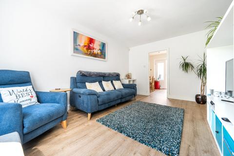 2 bedroom end of terrace house for sale, Bramley Court, Bristol BS30