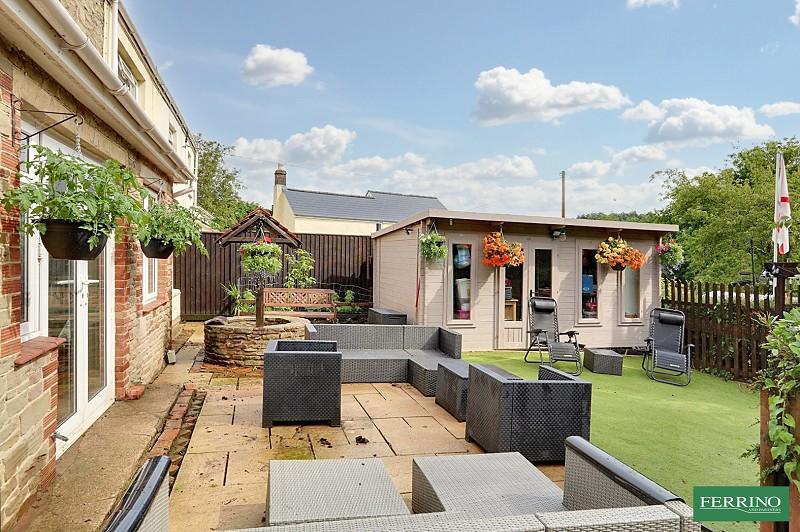 Studio/Office/Garden Room