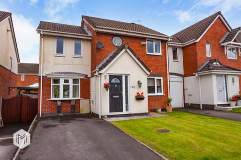 3 bedroom detached house for sale, Boundary Drive, Bradley Fold, Bolton, Greater Manchester, BL2 6RU