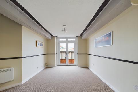 1 bedroom flat for sale, Kingston Street, Hull HU1 2DZ