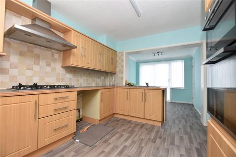 3 bedroom detached house for sale, Scatcherd Grove, Morley, Leeds, West Yorkshire