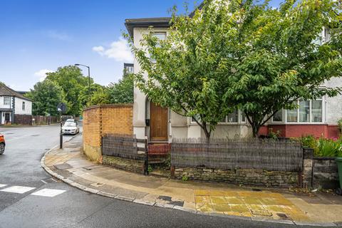 3 bedroom terraced house for sale, Shardeloes Road, New Cross, London