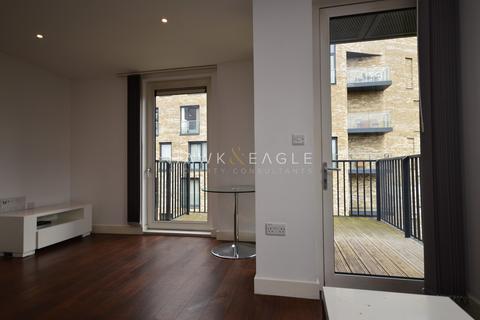 2 bedroom flat to rent, Whiting Way, London, Greater London. SE16