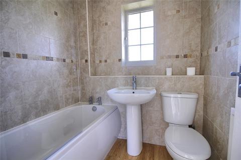 2 bedroom semi-detached house to rent, Eskdale Close, Yarm