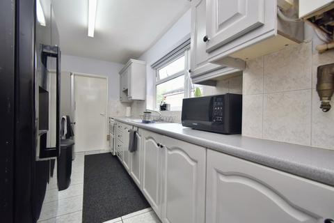 3 bedroom terraced house for sale, Glossop Street, North Evington, Leicester, LE5