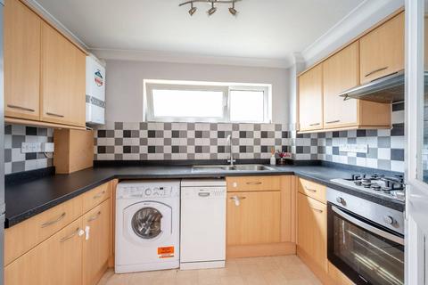 2 bedroom flat for sale, Beaufort House, Raynes Park, London, SW20