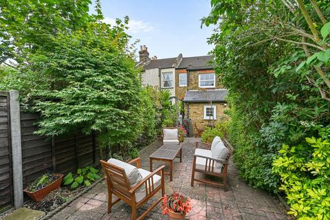 46 Warwick Road, Sutton, SM1 4AP