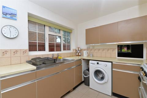 undefined, Thetchers Close, New Milton, Hampshire, BH25