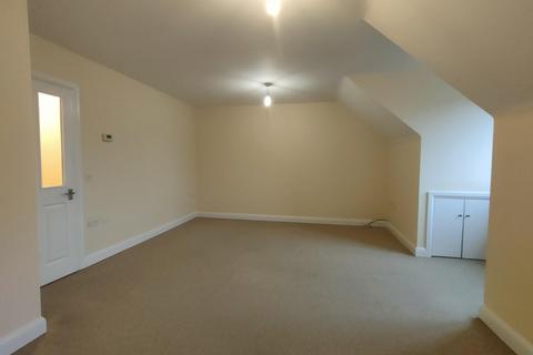 1 bedroom flat to rent, Norfolk Way, Uckfield TN22