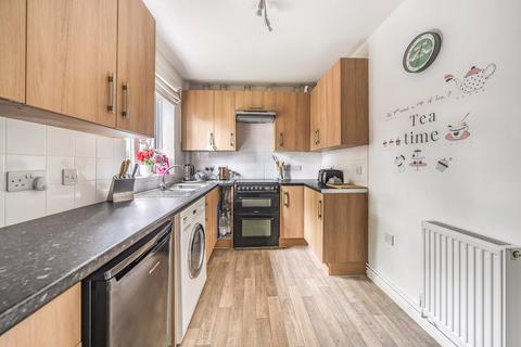12 Spreckley Close, Henlow, SG16 6HY