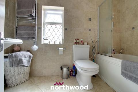 19 Field Road, Thorne, Doncaster, DN8 4AG