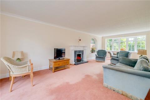 8 Pinfold Close, Bickerton, Wetherby, LS22 5JW