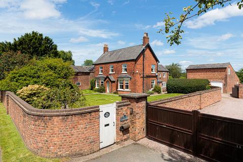 5 bedroom detached house for sale, Manchester Road, Knutsford, WA16 0SR