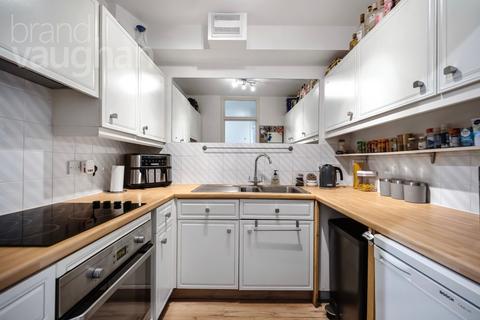 2 bedroom flat to rent, Emerald Quay, Shoreham-by-Sea, West Sussex, BN43