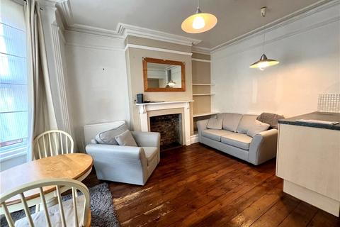 1 bedroom apartment for sale, Wherwell Road, Guildford, Surrey, GU2