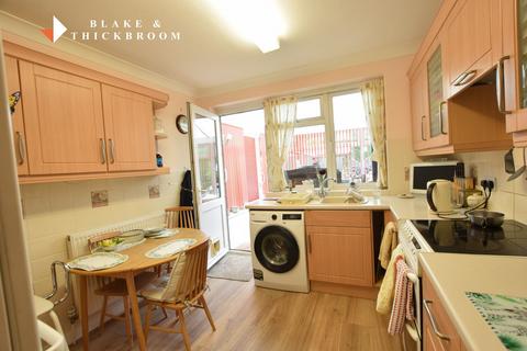 2 bedroom detached bungalow for sale, Grenfell Avenue, Holland-on-Sea