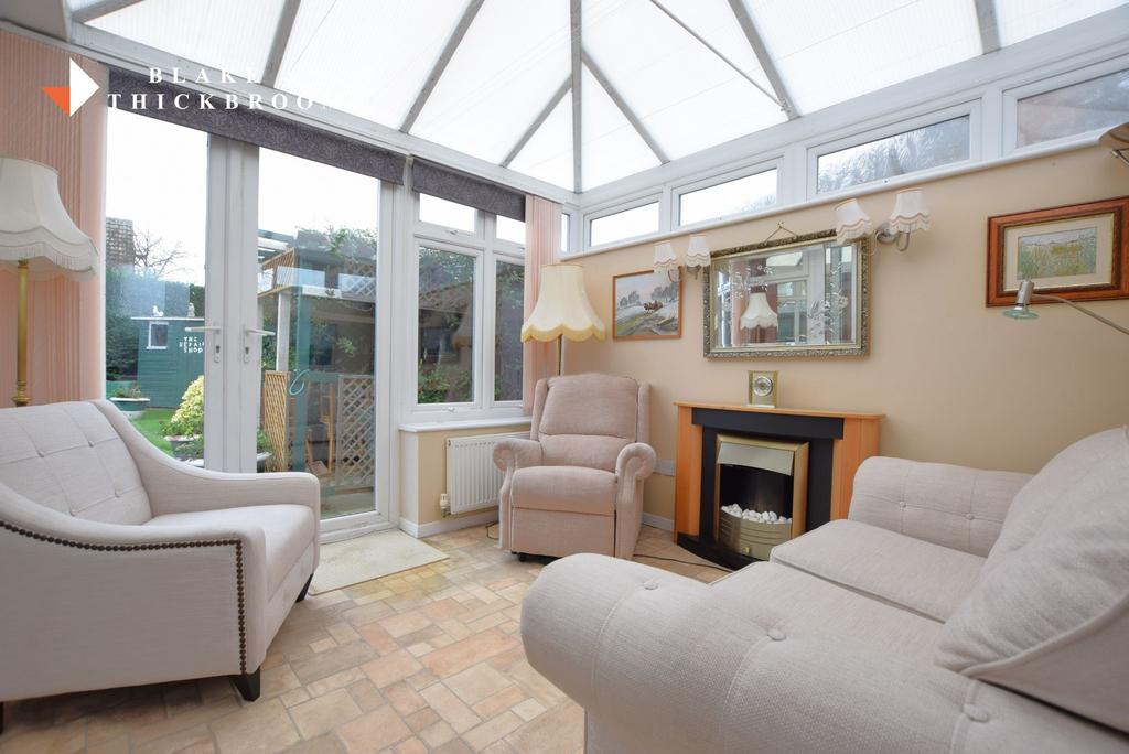 Additional secondary extended conservatory