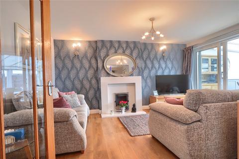 3 bedroom semi-detached house for sale, Barrhead Close, Fairfield